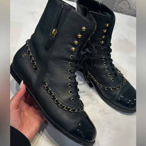 Chanel boots - Picture 1 of 1